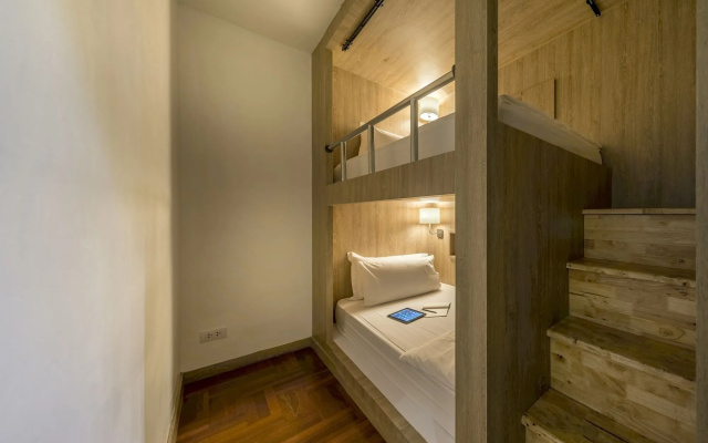 THE Posh Phayathai