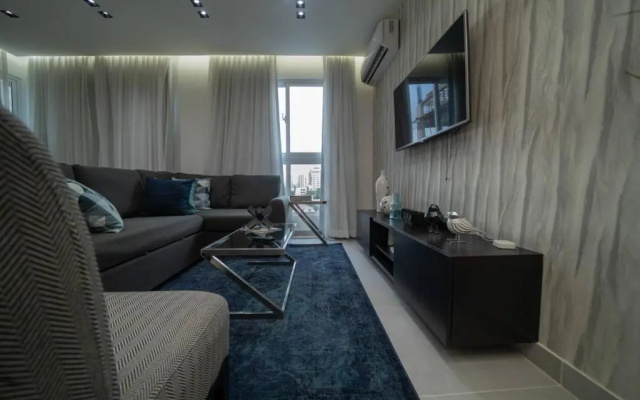 Downtown 1br Cozy Stylish Sleeps4wifigymjacuzzi D7
