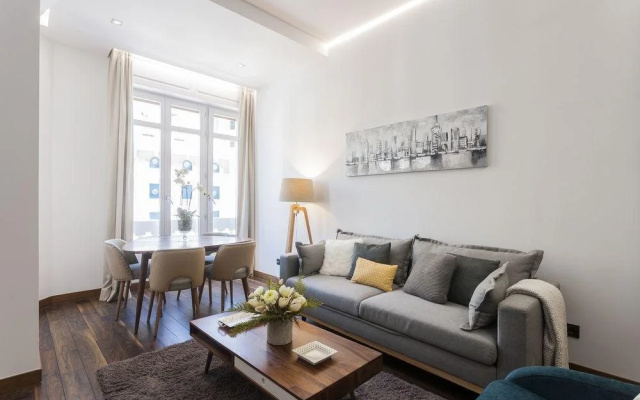 Dobo Rooms Gran Via Apartments