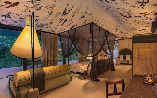 Thornybush Saseka Tented Camp