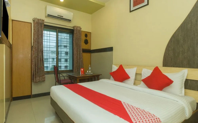 OYO Flagship 18893 Hotel Shweta