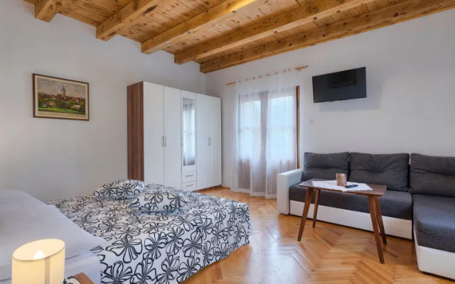 Holiday Home Crispo