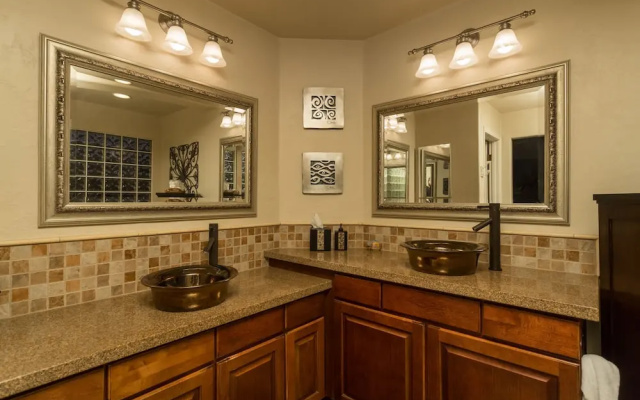 Cave Creek Retreat