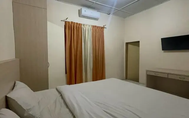 Hotel O Homestay Pakmuklis Syariah 2 Near Taman Mini Lhokseumawe