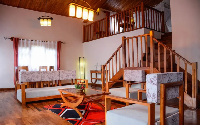 Andasibe Cyperus Hotel