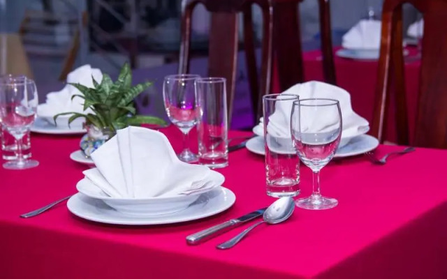 Dahlialand Saigon Hotel