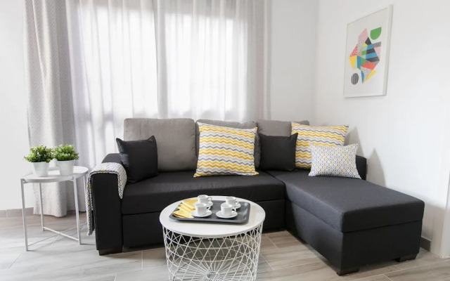 Santa Cruz Downtown Apartment, Luminosidad, Confort y Estilo