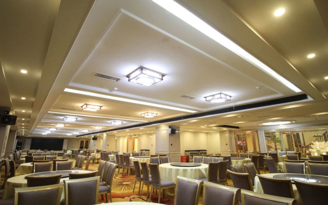 Yongzhou Xiaoxiang Binghu Hotel