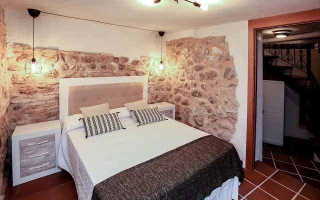 La Casa del LirÃ³n by Toledo AP