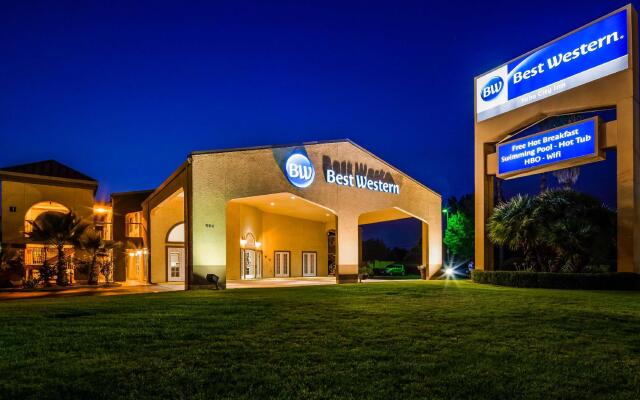 Отель Best Western Yuba City Inn вид на фасад