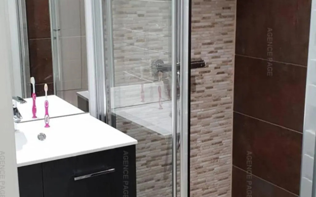 Appartement Cauterets, 2 pièces, 6 personnes - FR-1-234-230