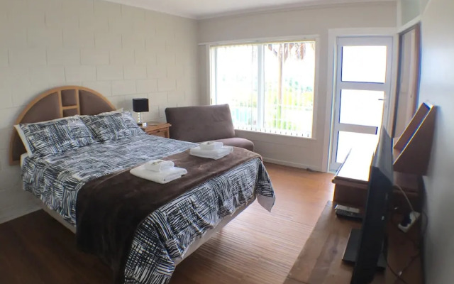 Sea Vista Apartments