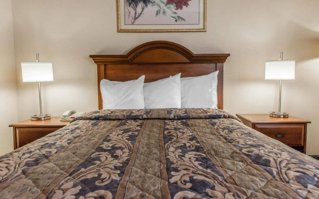 Econo Lodge Wexford