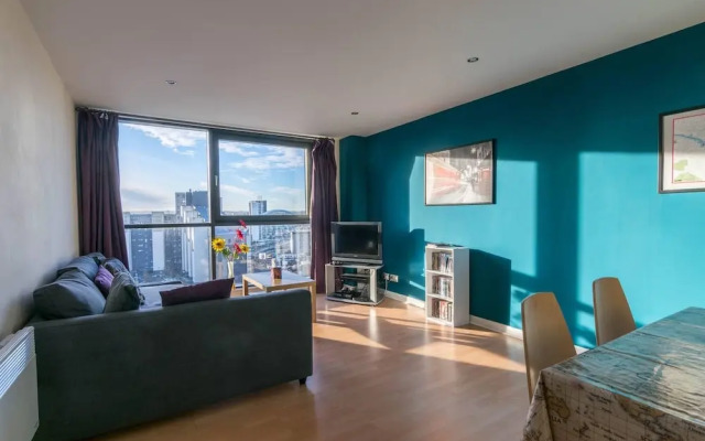 2 Bed Apartment near Hydro and SEC