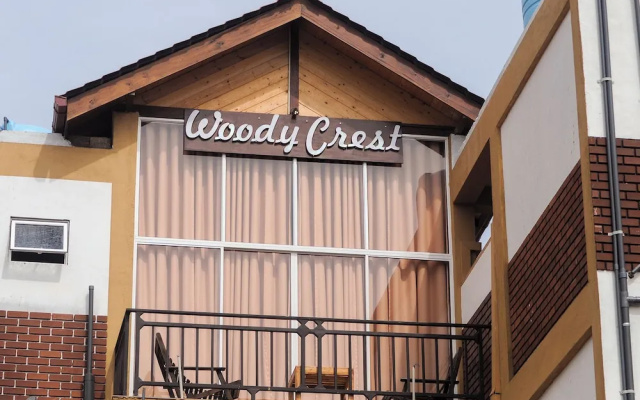 Woody Crest Hotel