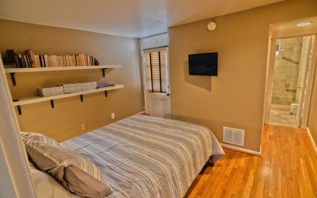 Отель 3254 Northwest Townhome #1056 - 3 Br Townhouse США, Вашингтон - отзывы, цены и фото номеров - забронировать отель 3254 Northwest Townhome #1056 - 3 Br Townhouse онлайн комната для гостей