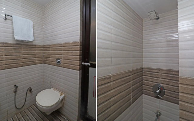 TOWNHOUSE 955 Hotel Ashish Park