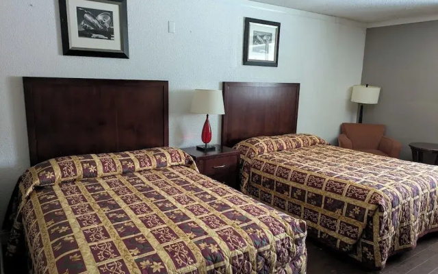 Arrowhead Inn