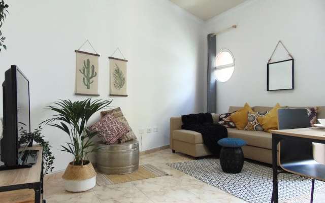 Las Canteras Flat V by Canary 365