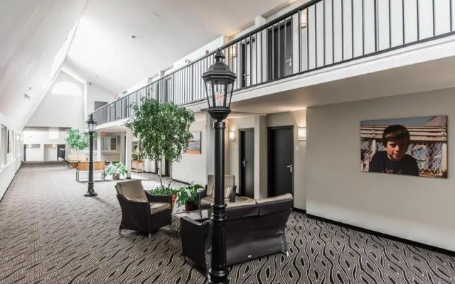 Quality Inn Garden of the Gulf Summerside