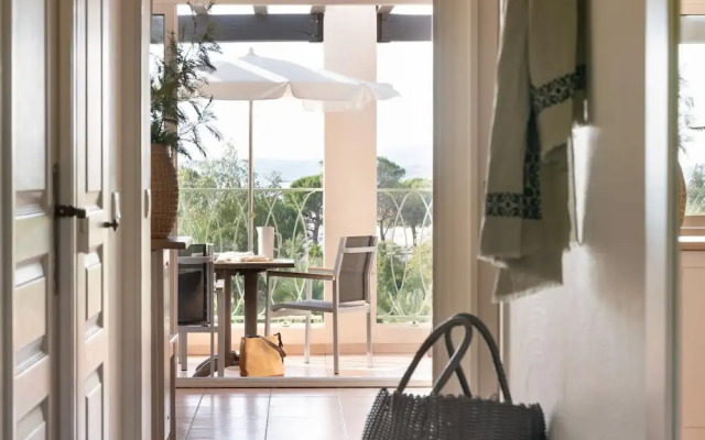 Beautiful French Riviera Apartment for 6