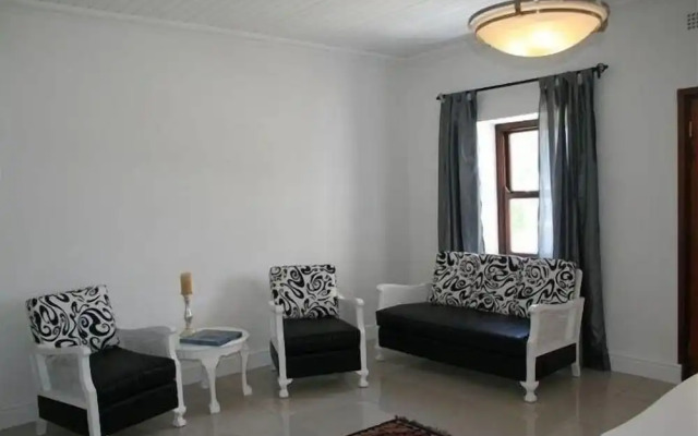 Palm and Pebbles self catering cottages Paternoster