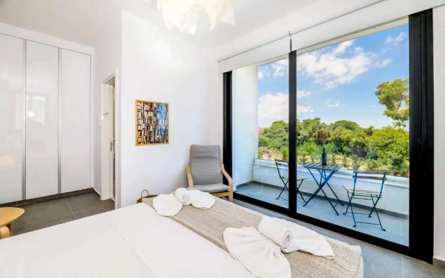 By The Beach - Sea Pearl Villa
