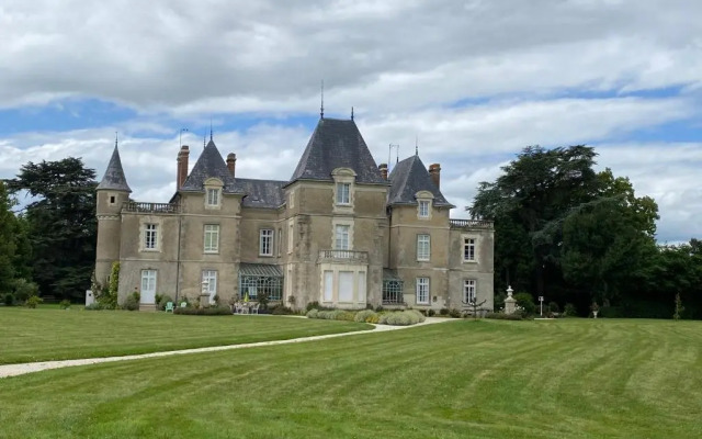 Château de St-fulgent, gîte La Tour