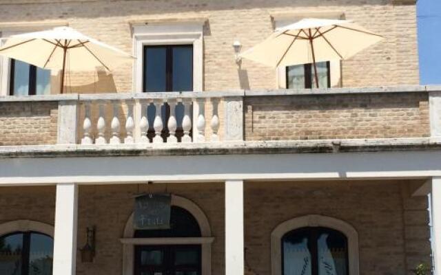 Отель Relais Borgo sul Mare Италия, Сильви - отзывы, цены и фото номеров - забронировать отель Relais Borgo sul Mare онлайн вид на фасад