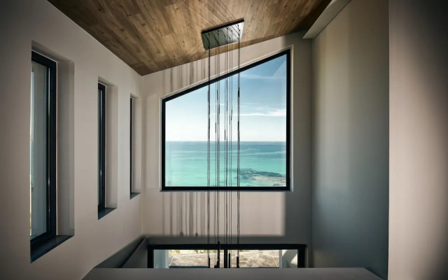 Sueño LUXURY VILLA 180 Iconic Sea View