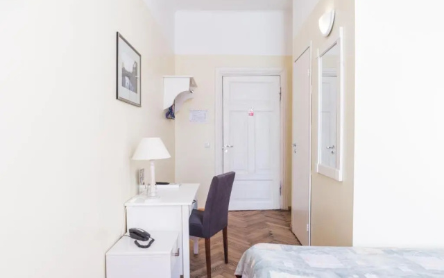 Economy Hotel