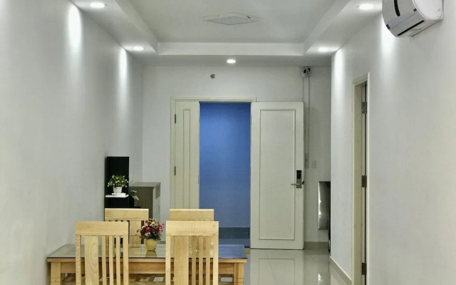 Diamond Sea Apartment