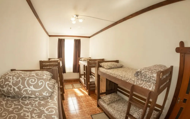 Grand Hostel