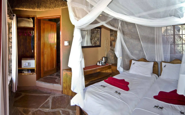 Canyon Lodge