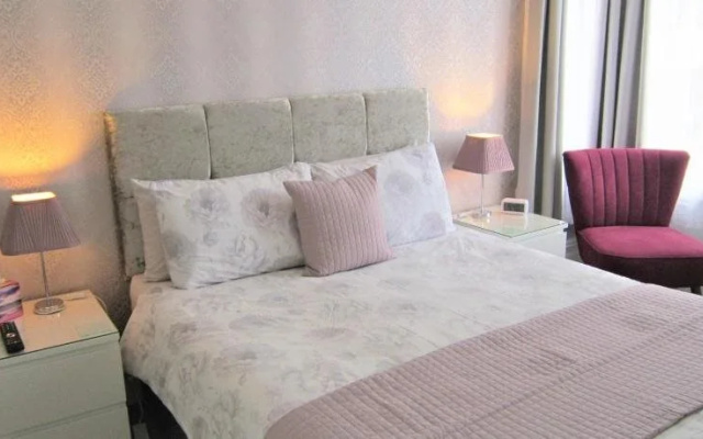Hermosa Guest House