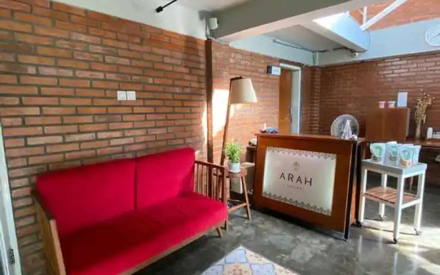 Arah Living