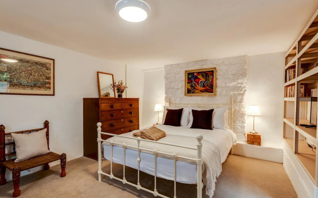 The Summertown Studio 1 Bedroom Kitchenette