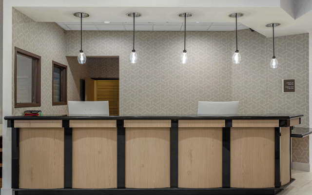 Best Western Plus Downtown Tacoma