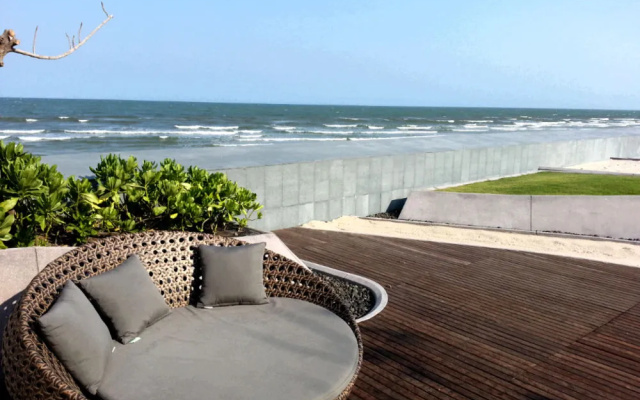 Baan San Ngam Condo by Tiny Seabird