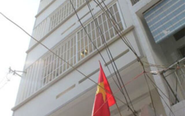 Saigon Backpackers Hostel @ Pham Ngu Lao вид на фасад