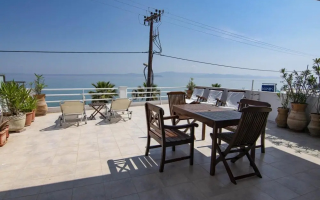 Venus Seaside Apartment by Travelpro Services