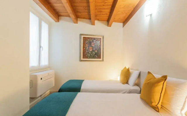 Domus in Como by Rent all Como