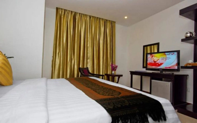 Town View Hotel II