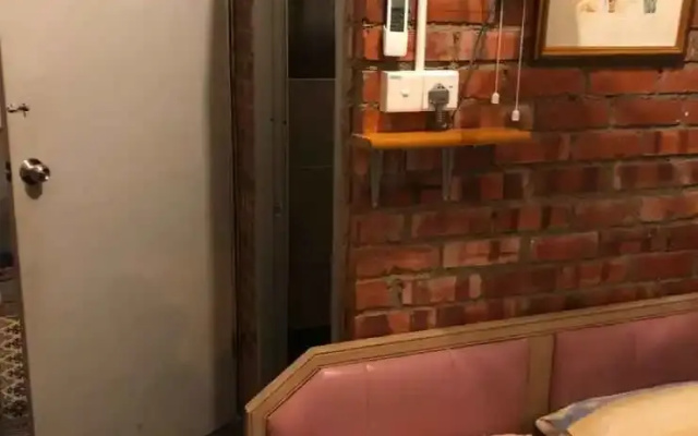 Le Village Guesthouse