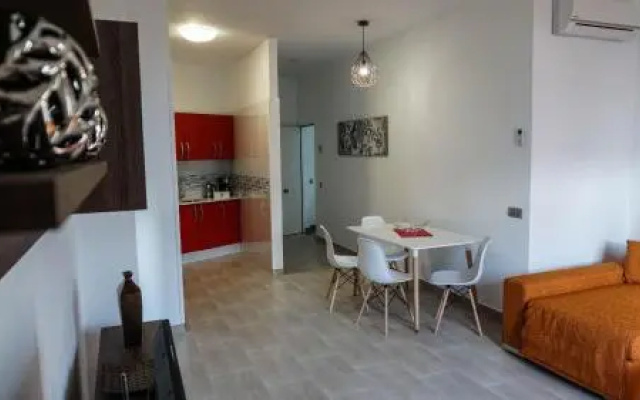Apartment Old Town Reina Sofia 1