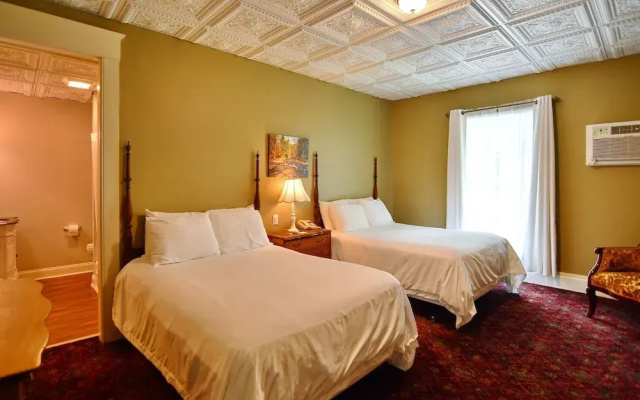Avon Inn