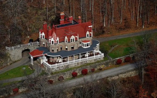 Overlook Mansion