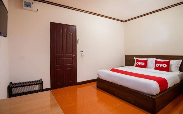 PK Residence by OYO Rooms