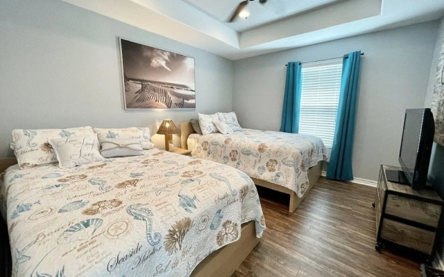 Mimosa Manor 3 Bedroom Home by Redawning