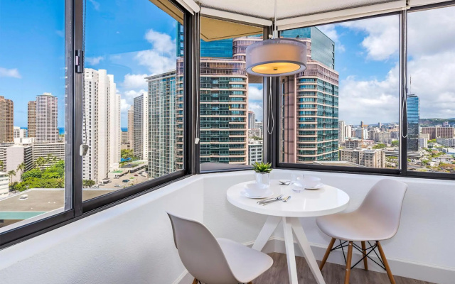 Hawaiian Monarch 801 Condo by Redawning